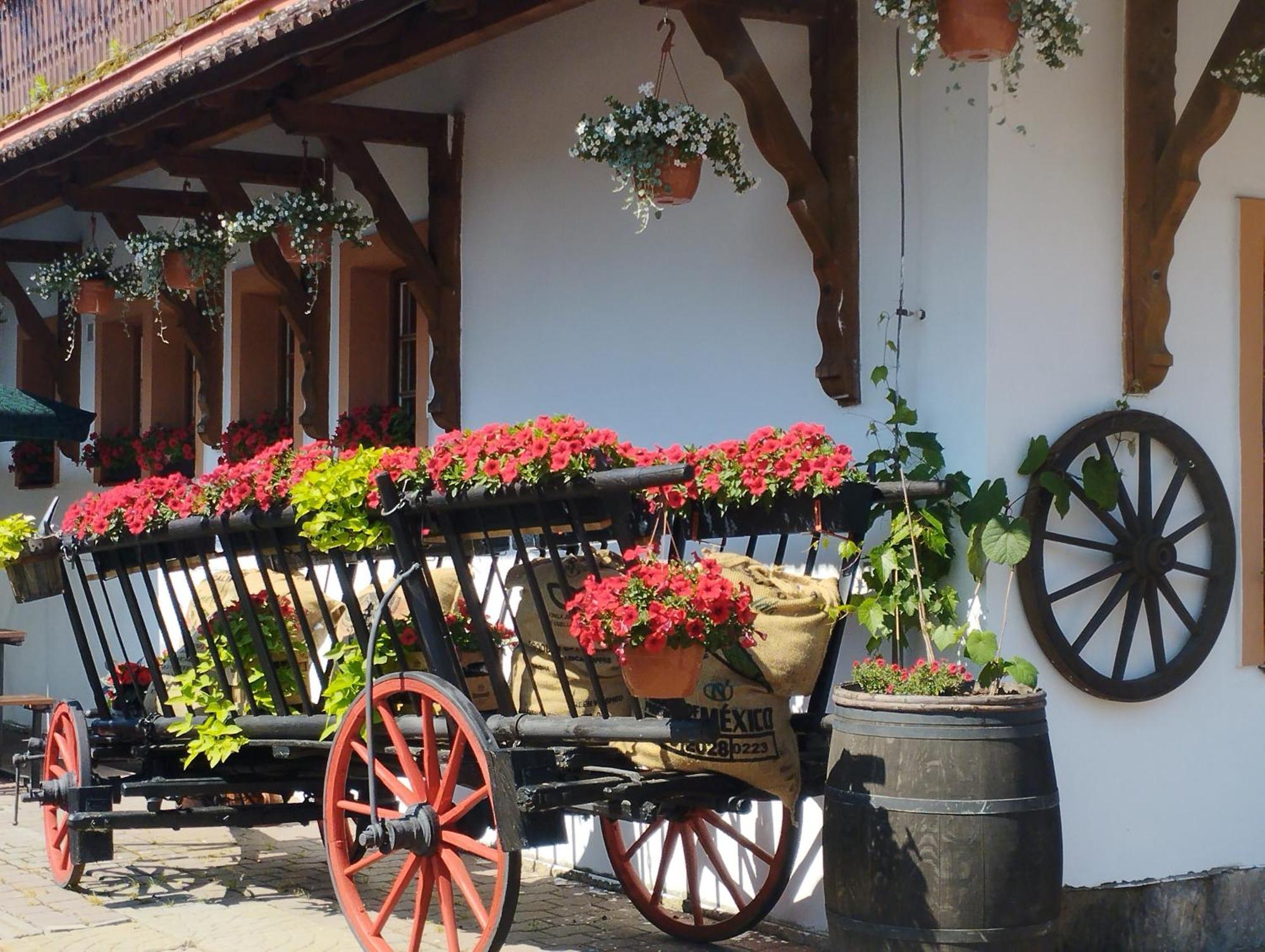 Penzion Restaurace U Helferu Libuň Exteriör bild